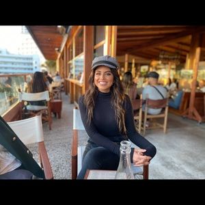 Meet your Posher, Olivia